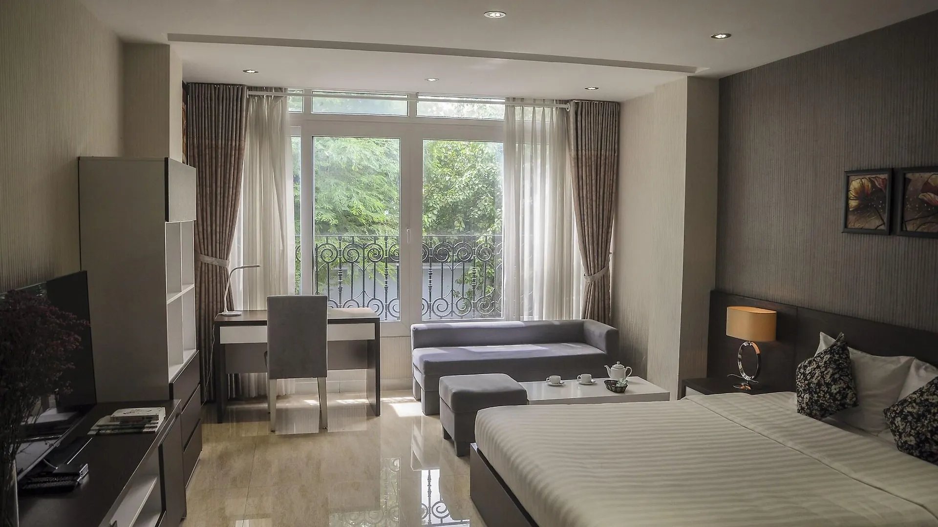 Sunny Serviced Apartment Ho Chi Minh City