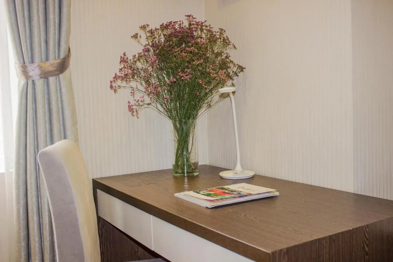 Sunny Serviced Apartment Ho Chi Minh City 0*,