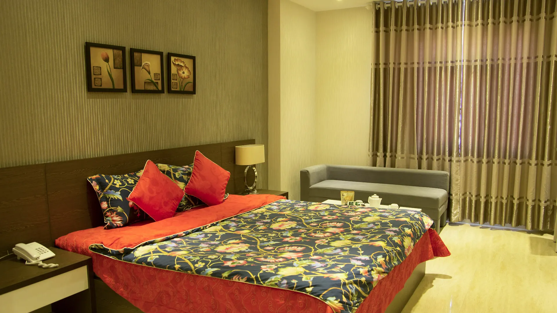 Sunny Serviced Apartment Ho Chi Minh City